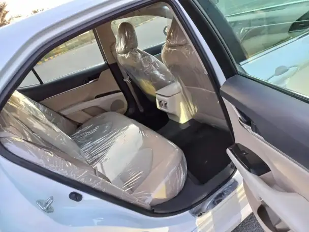 Продам Тойоту Камри 2019г., фотография 2