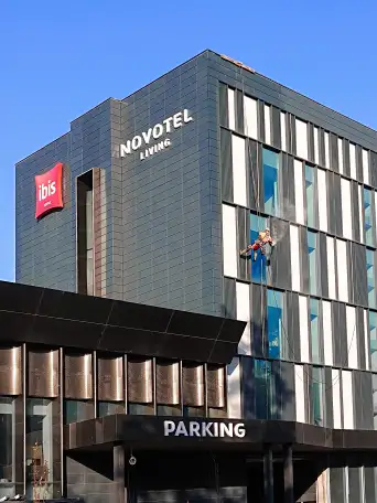 Промышленный альпинизм / Высотные работы / Высотно-монтажные работы / Высотный клининг / Альпинисты, фотография 7