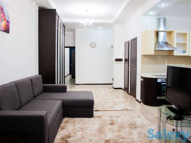 3 х квартира левый берег посуточно, Кунаева 12/2, фотография 4