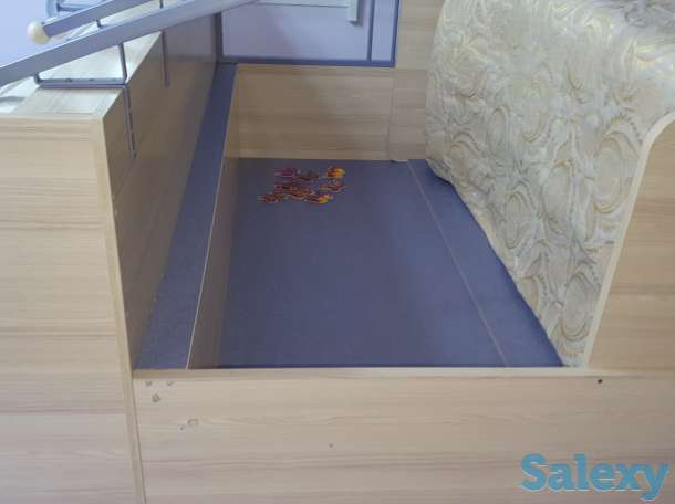 Продаётся двузярусный кровать, фотография 1