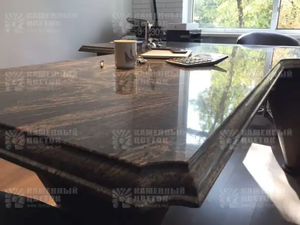 Делаем мраморные столы, столешницы из мрамора, гранита, травертина, оникса. Монтаж и замеры, фотография 3