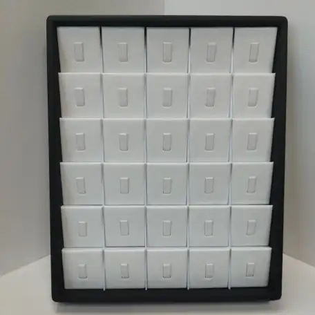 Выставочное оборудование для ювелирных изделий, фотография 5