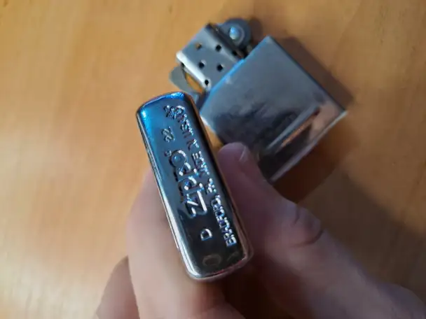 Продам зажигалку Zippo, фотография 2
