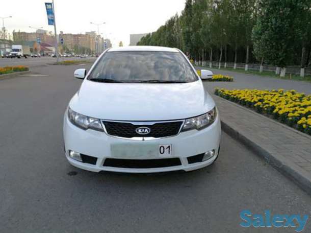 Продам KIA CERATO 2012 г.в., объем 2 л., цвет белый, пробег 96 000 км, фотография 1