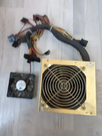 Продам блок питание для пк Бу, фотография 2