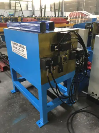 Оборудование для производства водосточных систем, фотография 2