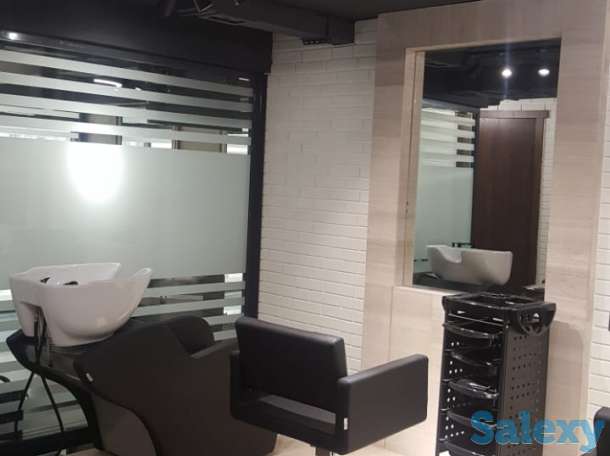 Сдаётся парикмахерское кресло в элитном салоне!, фотография 5