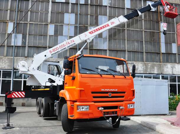 Автокран КС-55732, фотография 1