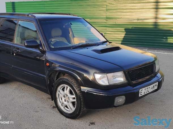 Subaru Forester 1997 года, фотография 1
