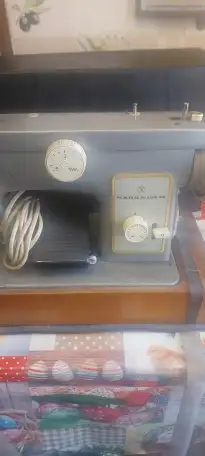 Продам Швейную машинку Срочно, фотография 2