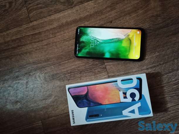 Samsung a50 6/128, фотография 1