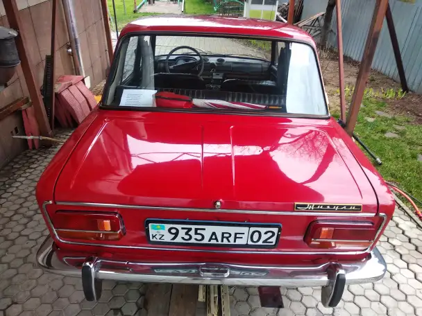 Ретро автомобиль Лада 2103, фотография 17