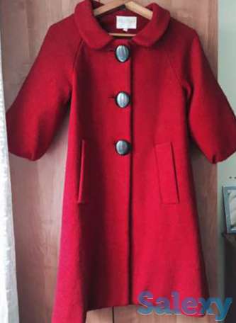 Демисезонное новое пальто, фотография 1