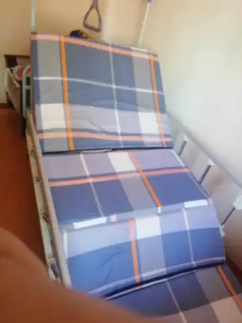 Продам медицинскую кровать, фотография 3