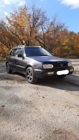 Фольксваген Голф 3 1,8 АКПП, фотография 1