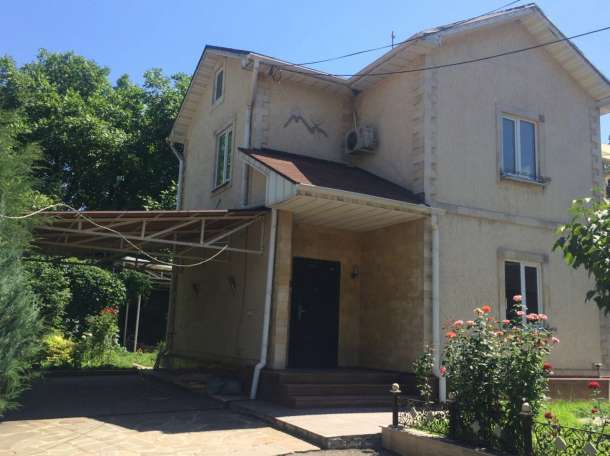 Продается дом в 2-х уровнях, Район - 