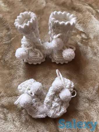 Продам пинетки и варежки для новорожденного, фотография 1