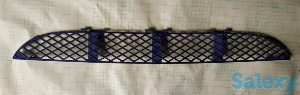 Решётка бампера. Мерседес Е класс., фотография 1