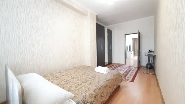 Посуточно 3-х комн.кв с шикарным видом на Байтерек, фотография 8