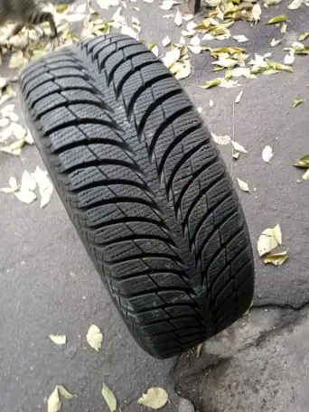 Продам зимнюю резину, фотография 2