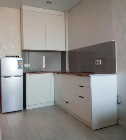 Кухонный гарнитур кухня новая, фотография 4