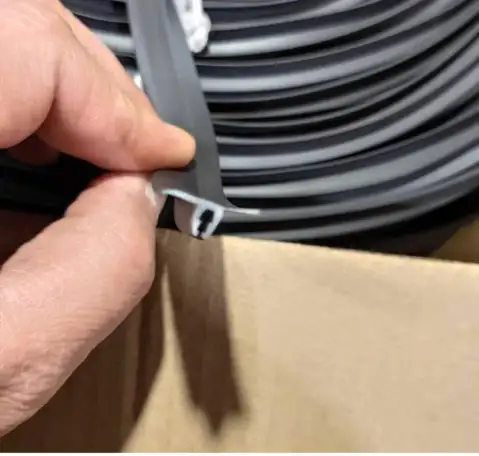 Черная вставка, фотография 3