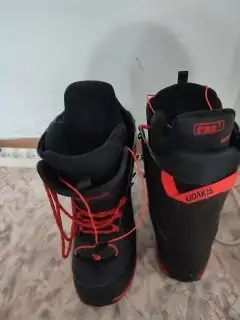 продам сноуборд в комплекте, фотография 2