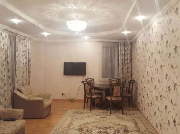 Посуточно сдам 3-х ком.квартиру , Сарайшык 5в, фотография 1