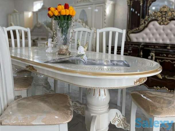 Роскошный кухонный стол, фотография 2