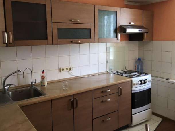 2-комнатная квартира, мкр Таугуль, Джандосова , фотография 1