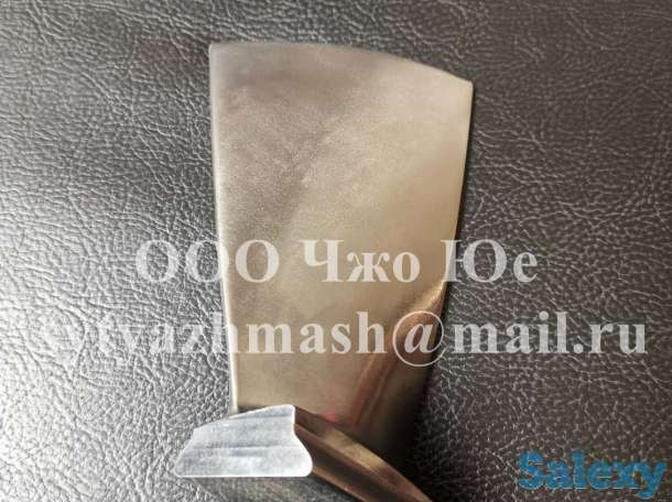 Турбинная лопатка, Рабочие лопатки газовых турбин, Рабочее колесо турбины газотурбинного двигателя, фотография 1