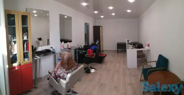 Мужской парикмахер, Женский мастер, Маникюрщица и педикюрщица, Мастер по наращиванию ресниц, Мастер по шугарингу, фотография 2