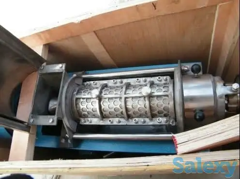 Соковыжималка для выжимки сока из овощей, фруктов, ягод Vega J 500, фотография 4