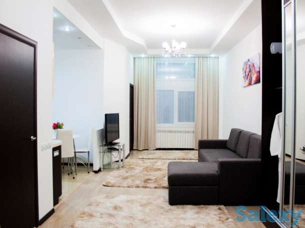 3 х квартира левый берег посуточно, Кунаева 12/2, фотография 5