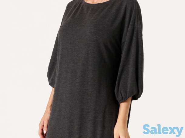 Однотонное платье серого оттенка, фотография 1