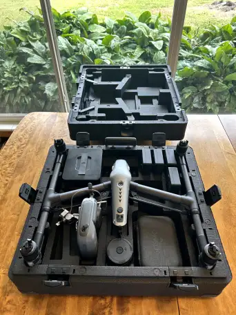 DJI Inspire 2 Drone с Zenmuse X7 Combo, фотография 3