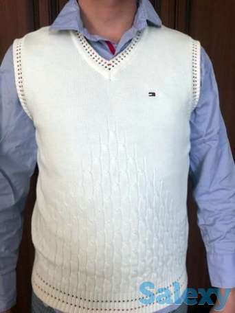 Рубашки мужские и жилет, фотография 1