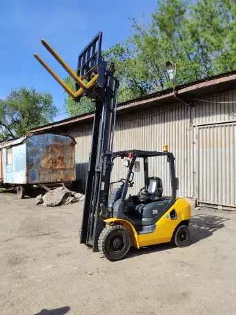 Кара Komatsu FG25T-16 Свежедоставленная из Японии, фотография 13