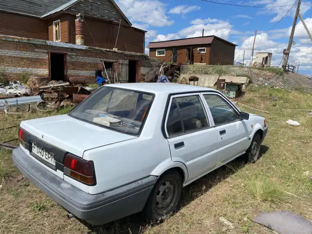 Продам автомобиль Nissan Sunny, фотография 2