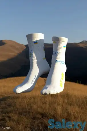 Белые носки с принтом 'незалежна', фотография 1