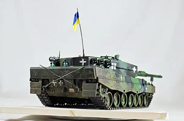 Модели танков Леопард 2А4 и Меркава 3Д от Хобби Босс 135, фотография 3