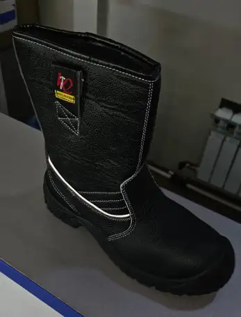 Сапоги рабочие с металлоподносками, фотография 1