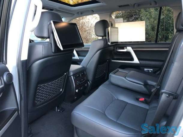 Toyota Land Cruiser 2017 model, фотография 7