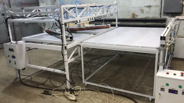 Станок для изготовления вкладышей в биг-беги, фотография 1