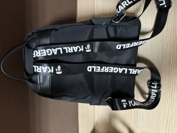 Продаю женский рюкзак, фотография 3