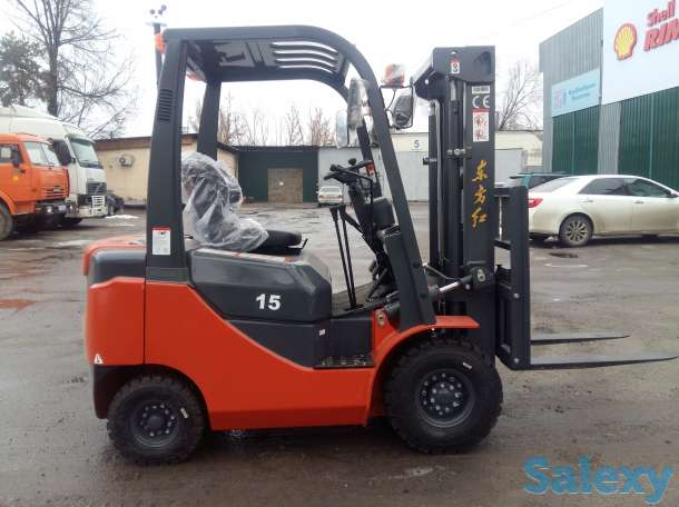 Вилочный погрузчик FD-15, фотография 4