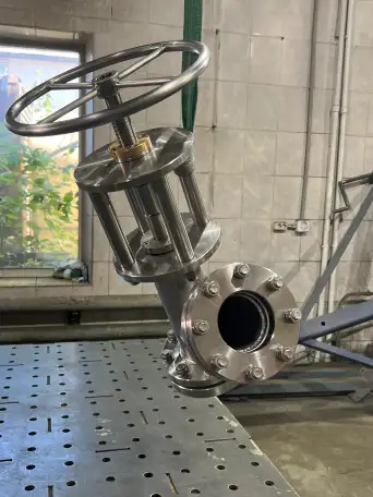 производитель промышленных стальных донных клапанов в России, фотография 1