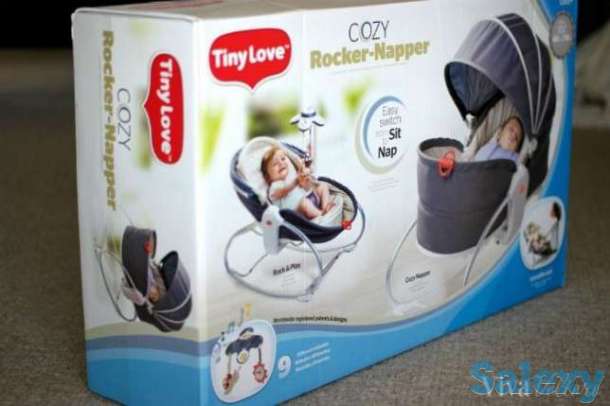 Кроватка-качалка 3 в 1 Tiny Love 'Мамина любовь' Cozy Rocker Napper, фотография 1