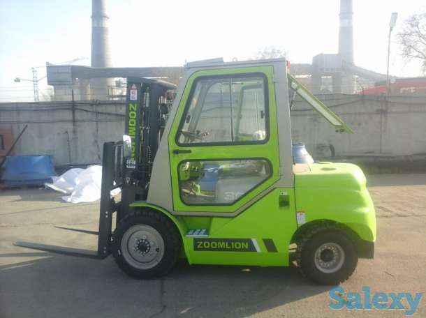 Вилочный погрузчик, фотография 1