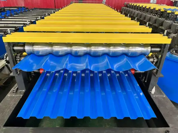 Оборудование для производства металлочерепицы, фотография 3